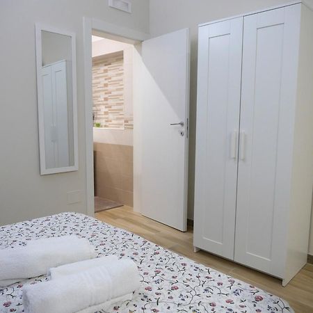 Welcome Holiday House Полиняно а Маре Екстериор снимка